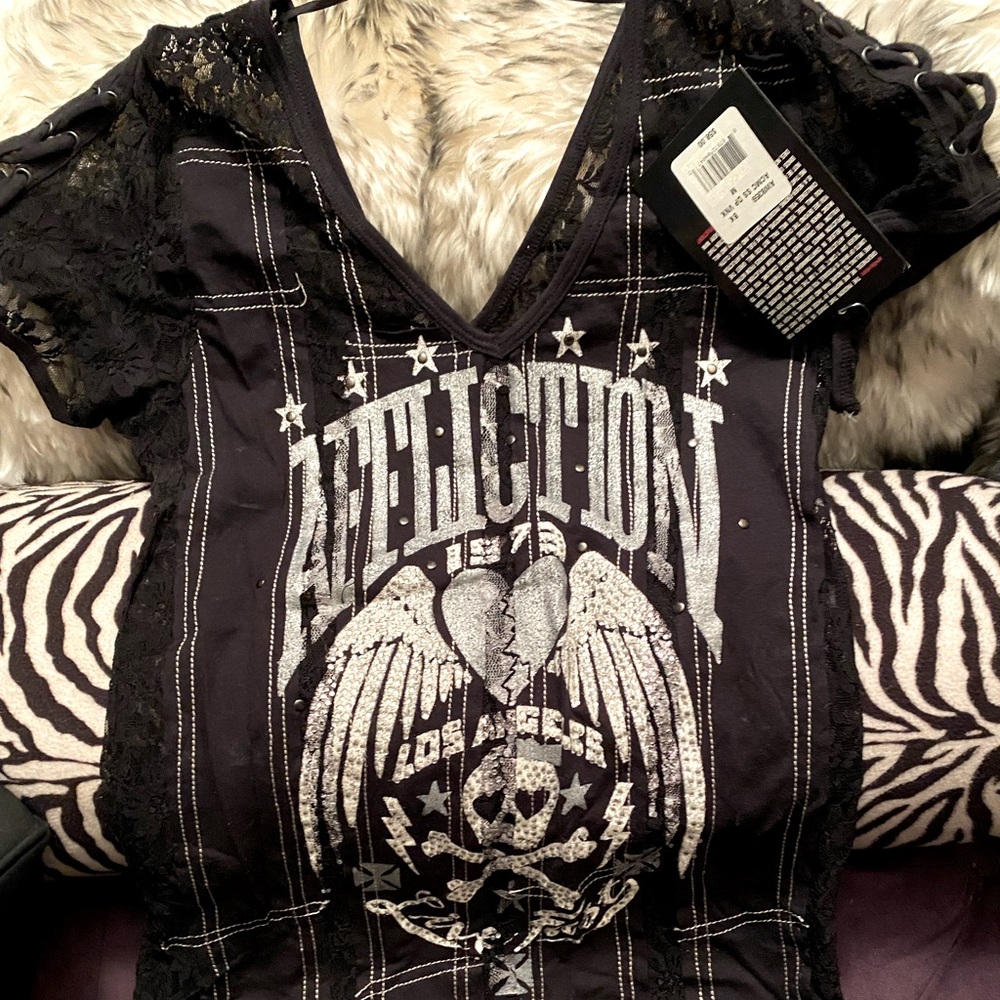 New w/tags Affliction shirt.